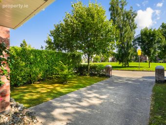 15 Townparks Manor, Kells, Co Meath, Kells, Co. Meath - Image 2