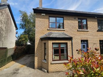 18 The Drive, Cnoc Na Gr&eacute;ine, Kilcullen, Kilcullen, Co. Kildare