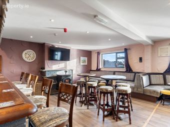 Lough Mask Inn, Tourmakeady, Co. Mayo - Image 4