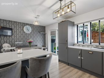 4 Blakestown Road, Dublin 15 - Image 5