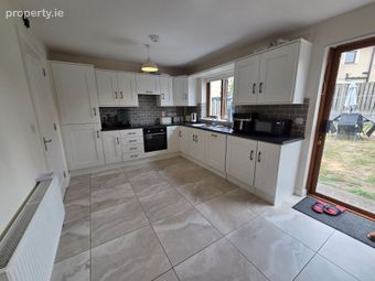 21 Ros Na Gr&eacute;ine, Ardfinnan, Ardfinnan, Co. Tipperary - Image 4