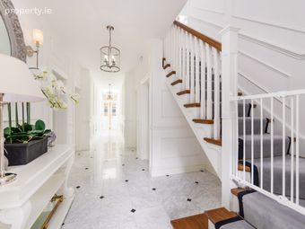 St Marys Gate Lodge, 5b Griffith Avenue, Drumcondra, Dublin 9, Drumcondra, Dublin 9 - Image 3