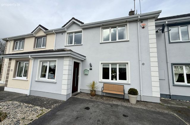 26 Deerpark Woods, Headford, Headford, Co. Galway - Click to view photos