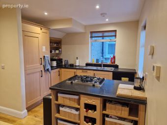 30 Lorcan Park, Dublin 9, Beaumont, Dublin 9 - Image 5