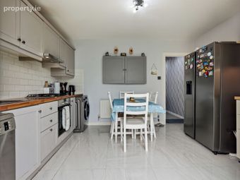 33 Rosedale Crescent, Castaheany, Clonee, Dublin 15 - Image 4