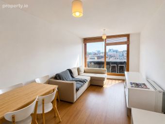 Apartment 84, Block G, Mellowes Quay, Christchurch, Dublin 8 - Image 4