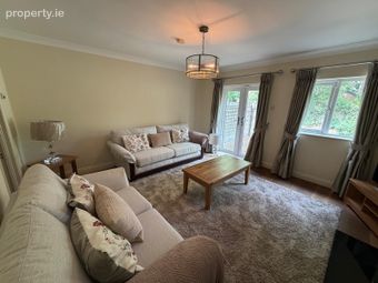15 Temple Square, Temple Road, Dartry, Dublin 6 - Image 2