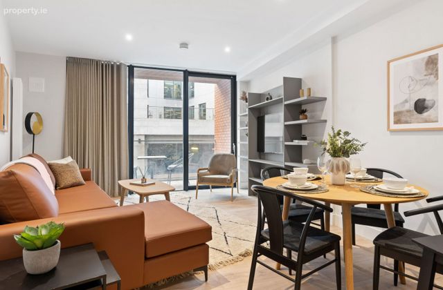 Apartment 5, Grand Canal Place, Dublin 2 - Click to view photos