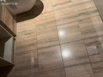 Apartment 204, Cube 6, Beacon South Quarter, Sandy, Kilmacud, Co. Dublin - Image 2