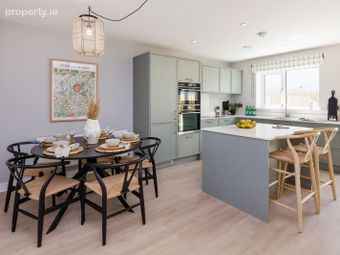 4 Bedroom Semi Detached, South Circular Road, Co. Limerick - Image 4