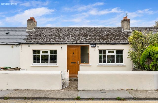 16 Grange Terrace, Deansgrange Road, Deansgrange, Blackrock, Co. Dublin - Click to view photos