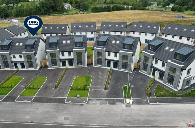 134 Westpoint Way, Donegal, Donegal Town, Co. Donegal - Click to view photos