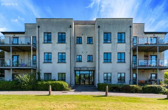 Apartment 16, Block C, Church Lane, Moate, Co. Westmeath - Click to view photos