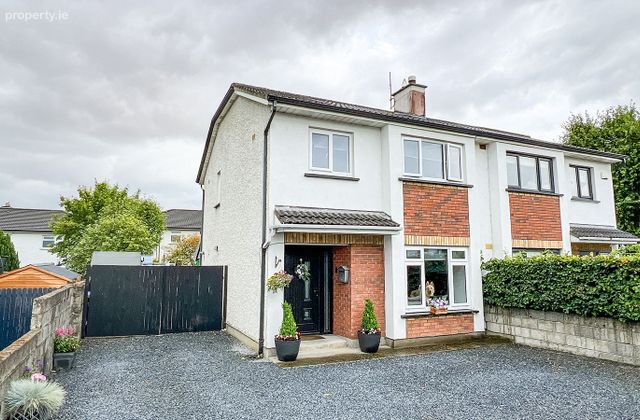 67 The Paddocks, Kells Road, Kilkenny, Co. Kilkenny - Click to view photos
