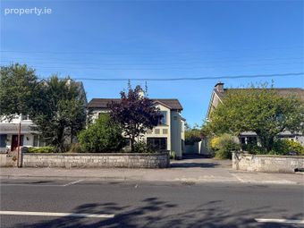 2 Martello Court, 75 Upper Newcastle Road, Newcastle, Galway, Newcastle, Co. Galway