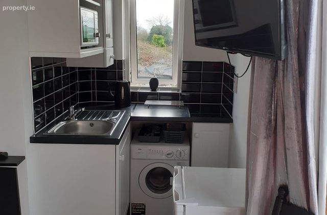 Carrick O Brien, Athlone, Co. Westmeath - Click to view photos