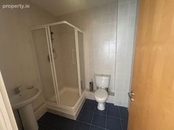 11 Cois Abhainn, Lyster Street, Athlone, Co. Westmeath - Image 5