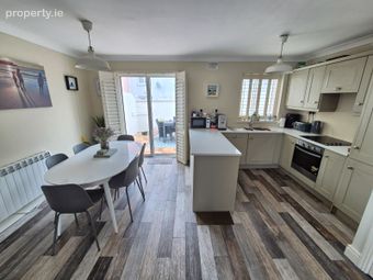 24 Victoria Court, Kilkee, Kilkee, Co. Clare - Image 3