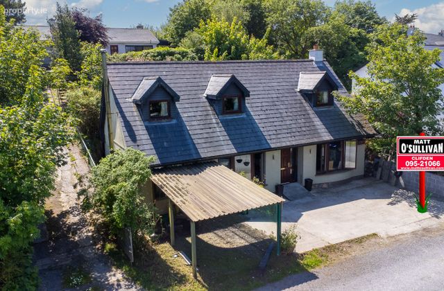 Riverside, Clifden, Clifden, Co. Galway - Click to view photos