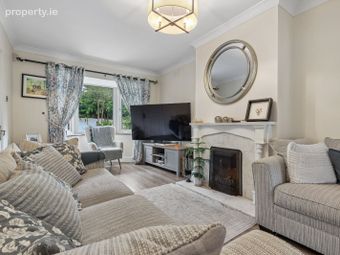 13 Orlagh Avenue, Scholarstown Road, Dublin 16 - Image 4