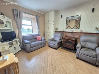 Clough House, Clough South, Cummer, Moneen, Co. Galway - Image 3