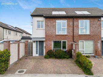 7 The Avenue, Whitefield Hall, Bettystown, Co. Meath