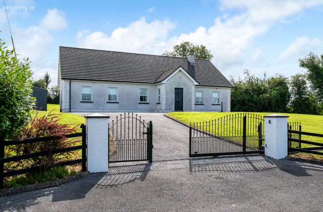 Slattamore, Kilglass, Co. Roscommon, Kilglass, Co. Roscommon - Click to view photos