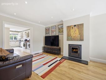6 Beach View, Sutton, Dublin 13 - Image 2