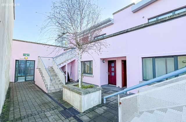 Apartment 94, Station House, New Quarter, Kilkenny, Co. Kilkenny - Click to view photos
