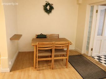 2 The Terrace, Pill Road, Carrick-on-Suir, Co. Tipperary - Image 4