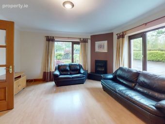 Apartment 2, Ronayn's Court, Rochestown, Co. Cork - Image 4