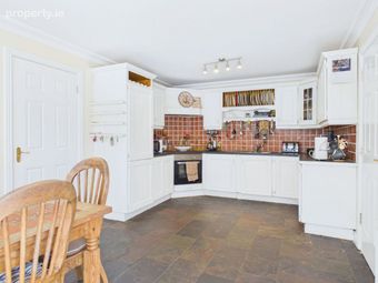 9 Ashbrook, Abbeyleix, Co. Laois - Image 4
