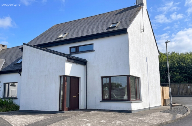 35 Ard Caher, Louisburgh, Co Mayo, Louisburgh, Co. Mayo - Click to view photos