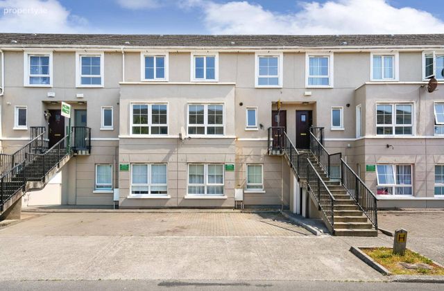 8 Chipping Terrace, Ongar, Dublin 15, Ongar, Dublin 15 - Click to view photos