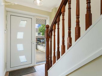 9 Earlsfort Gardens, Lucan, Co. Dublin, Lucan, Co. Dublin - Image 3