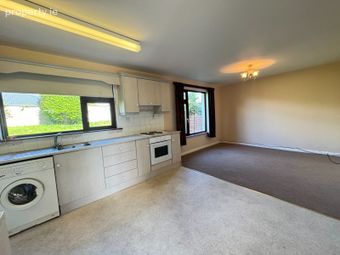 61 Sandy Grove, Blackrock, Blackrock, Co. Louth - Image 5