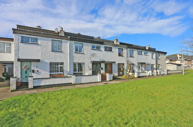 24 Tradaree Court, Shannon, Clare, Shannon, Co. Clare - Click to view photos