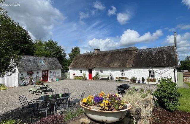 Kyleatlea, Mullinahone, Co. Tipperary, Mullinahone, Co. Tipperary - Click to view photos