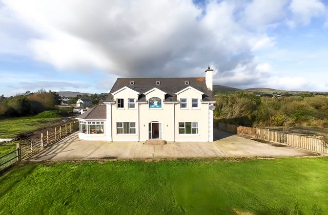 Ard Tri Crann, Three Trees, Quigleys Point, Co. Donegal, Quigley's Point, Co. Donegal - Click to view photos