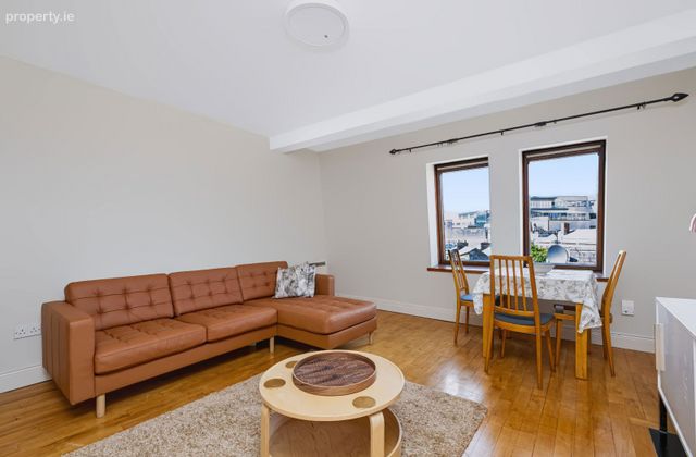 Apartment 39, Amiens Square (with Parking Space Option), Amiens Street, Dublin 1 - Click to view photos