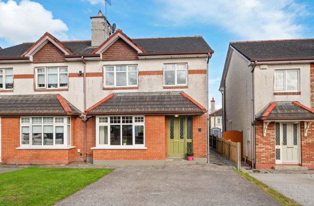 14 Carrig Green, Carrig Na Curra, Carrigaline, Co. Cork - Click to view photos