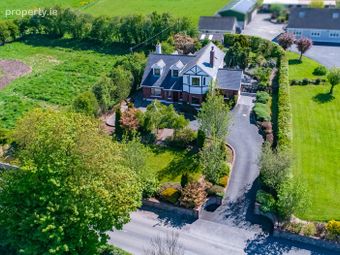 Tudor Lodge, Bohernamona Road, Thurles, Co. Tipperary