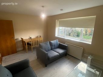 Apt. 21, Beech House, Grace Park Court, D09 Yf65, Beaumont, Dublin 9 - Image 3