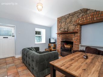 Monaloe Cottages, Old Bray Road, Cabinteely, Dublin 18 - Image 2