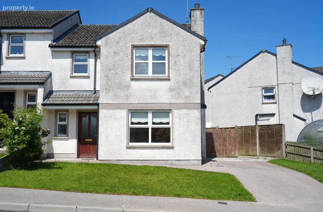 27 Wylie's Hill, Ballybay, Co. Monaghan - Click to view photos