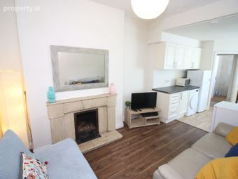 5 Robertsville, Tower Street, Turners Cross, Co. Cork - Image 5