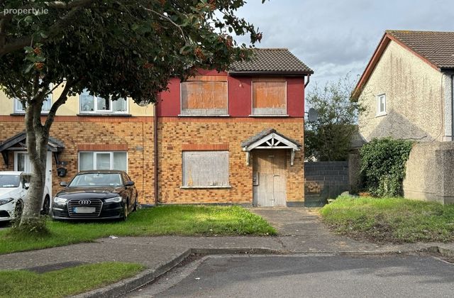 11 Grangeview Grove, Clondalkin, Dublin 22, Dublin 22 - Click to view photos
