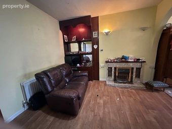 33 Derheen, Thurles, Thurles, Co. Tipperary - Image 2