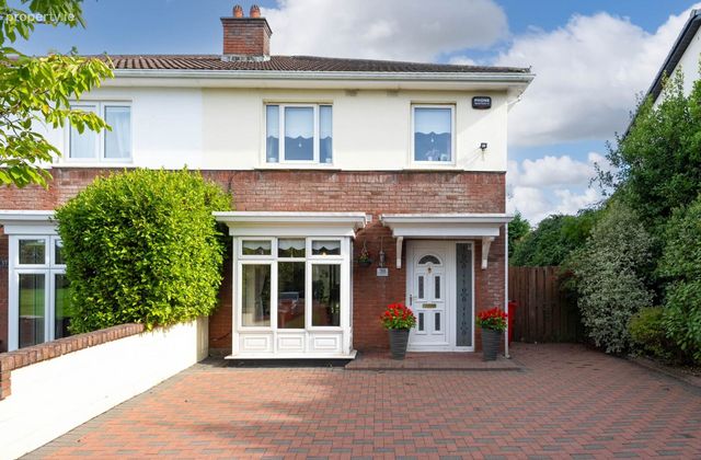 38 Woodstown Heath, Knocklyon, Dublin 16, Co. Dublin, Knocklyon, Dublin 16 - Click to view photos