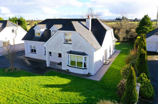 6 Ballinagard, Roscommon Town, Co. Roscommon - Click to view photos